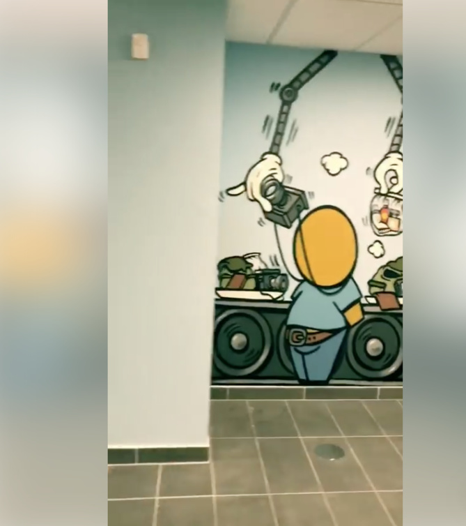 Aéroport de Gillot, découvrez en vidéo la nouvelle fresque de JACE !