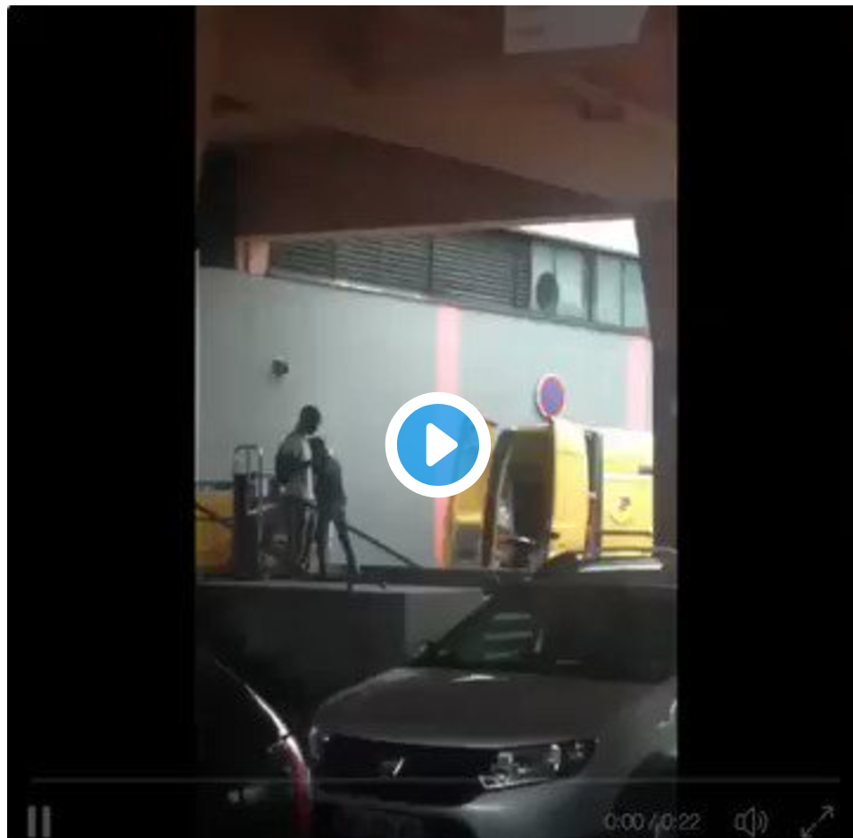 Vidéo Buzz la Poste