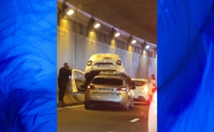 Impressionnant accident au niveau de la tranchée couverte Mazagran à Saint-Denis