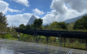 Deux nouveaux micro-réseaux 100 % solaire permettant d’alimenter 19 foyers mafatais !